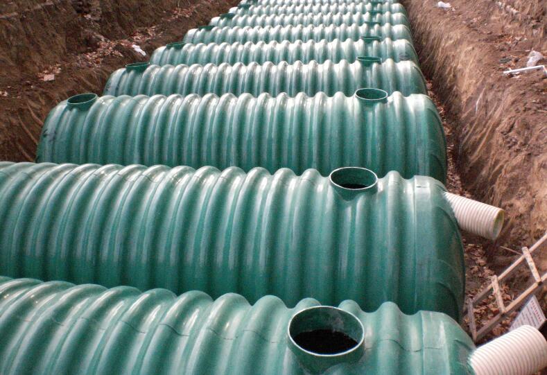 玻璃鋼化糞池獨特的優(yōu)勢是什么